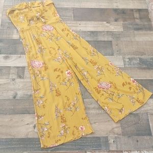 💛Floral strapless Jumpsuit/ Romper women's Med